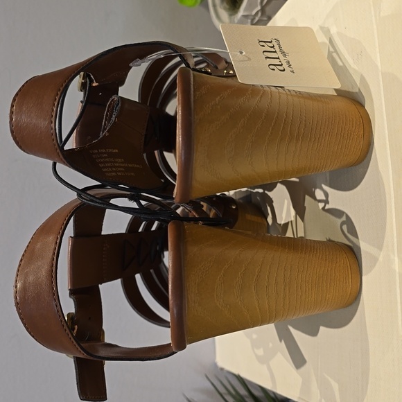 a.n.a. - Jordan Clog Heeled Sandal in Cognac Faux Leather​​​​ - Picture 5 of 16